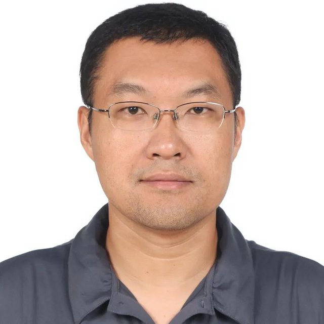 北京大学王选计算机研究所副教授冯岩松.jpg